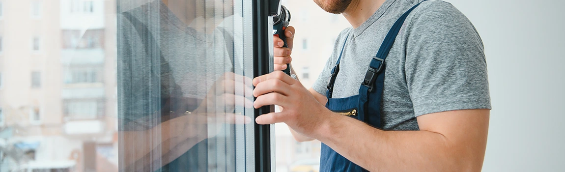 Same-day Glass Repair Cost in Town 'n' Country, FL