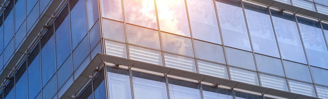 UV-Resistant Glass Experts in Town 'n' Country, FL