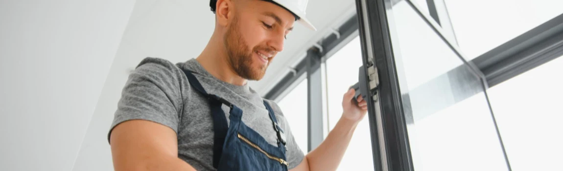 Pivoted Window Repair in Town 'n' Country, FL